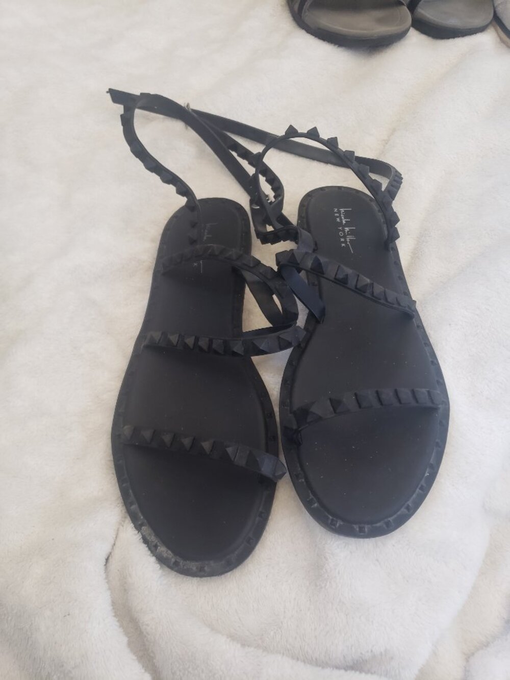 Nicole Miller NY Black Studded Sandals Size 9